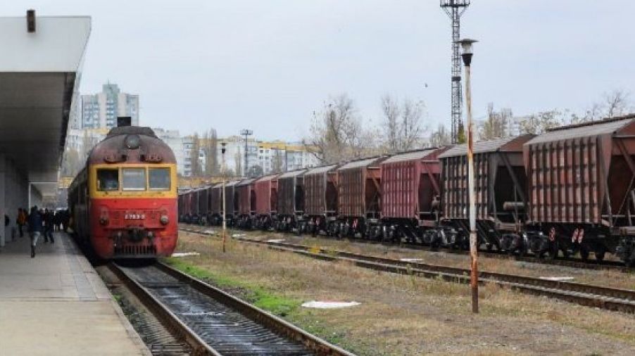 Движение поездов через бельцкий железнодорожный узел прекращено. Фото: publika.md.