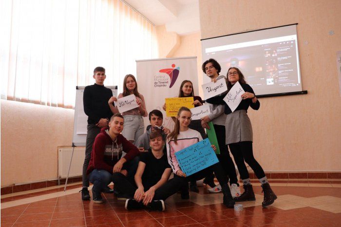 Создано Нацагентство по развитию молодежных программ и мероприятий. Фото: moldpres.md.