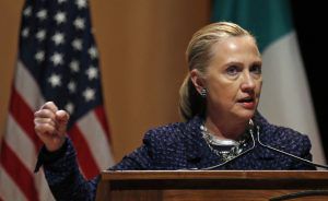 Hillary Clinton, este “sănătoasă şi aptă” pentru funcţia supremă, susţine medicul acesteia.