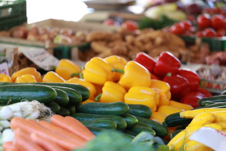 Увеличен налог для лиц, получающих доходы от поставок сельхозпродукции.