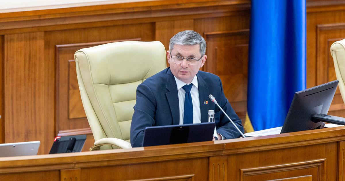 Гросу о решении провести выборы в сентябре: Все вернутся из отпусков, дети в школе, родители спокойны.