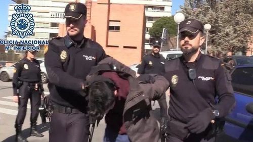 Испанца приговорили к 15 годам за убийство и поедание плоти своей матери.