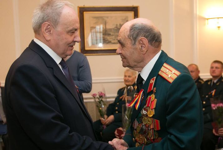 Глава государства поблагодарил ветеранов.