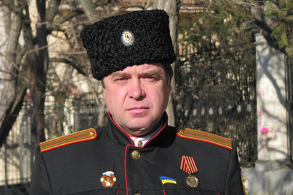 Атаман казачьего союза «Русь» Вячеслав Бебнев заявил, что если президент Украины Виктор Янукович «сдаст власть», казаки возьмут под контроль силовые ведомства и войсковые части в Севастополе. Фото: sevnews.info