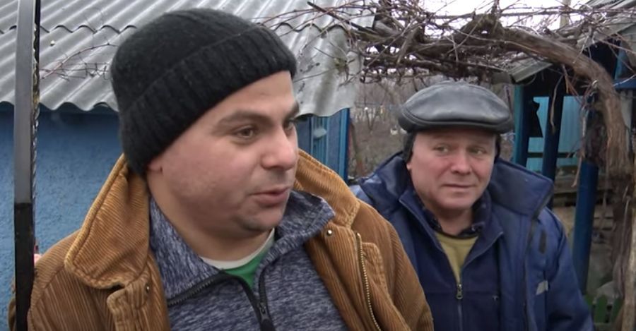 В магазинах стройматериалов продают запрещенные изделия из асбеста.