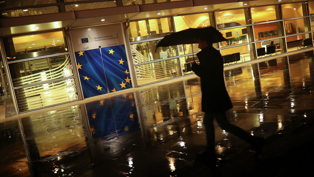 Bloomberg узнал, какие санкции ЕС может ввести против Белоруссии.