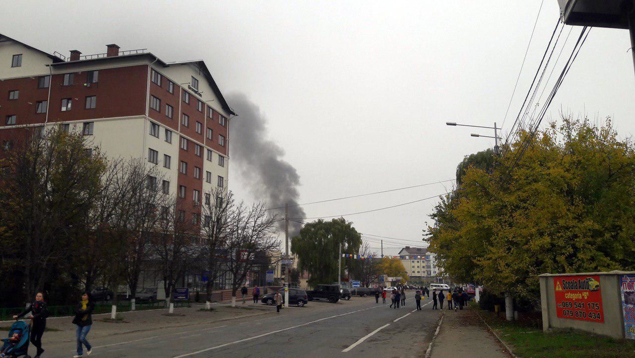 В Яловенах в одном из хозяйств произошел пожар: Фото: Veaceslav Aftene.