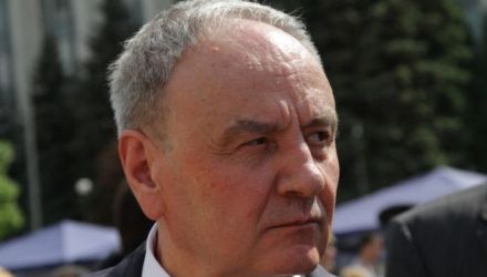 Şeful statului a luat această decizie ca urmare a constatării, în urma verificării proprietăţilor pe care le deţine domnul Serghei Bodiu.