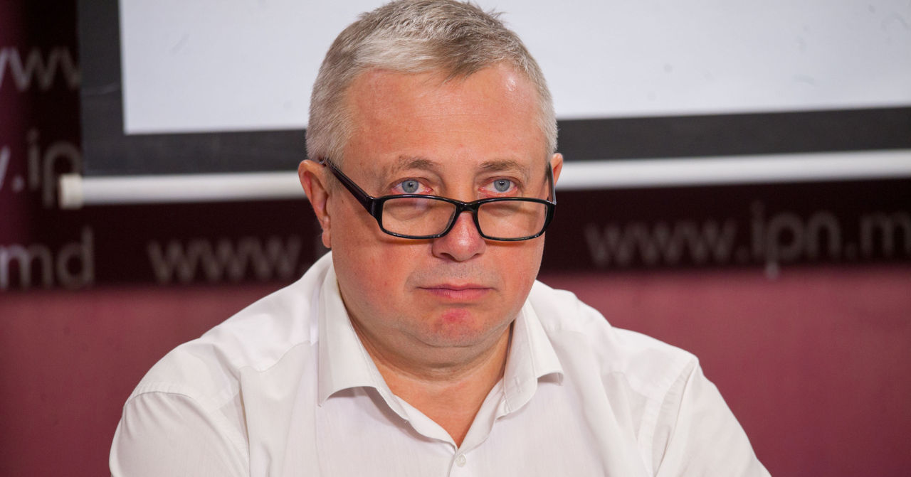 Политический аналитик Алексей Тулбуре.
