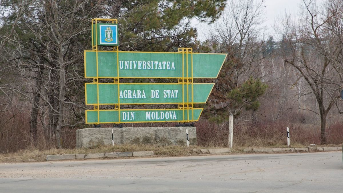Ректор Аграрного университета рискует лишиться своего поста.