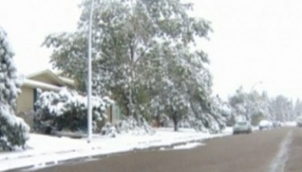 Chiar dacă e abia început de toamnă, în oraşul canadian Calgary a venit deja iarna.