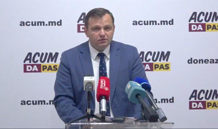 Кандидат на пост мэра столицы Андрей Нэстасе.