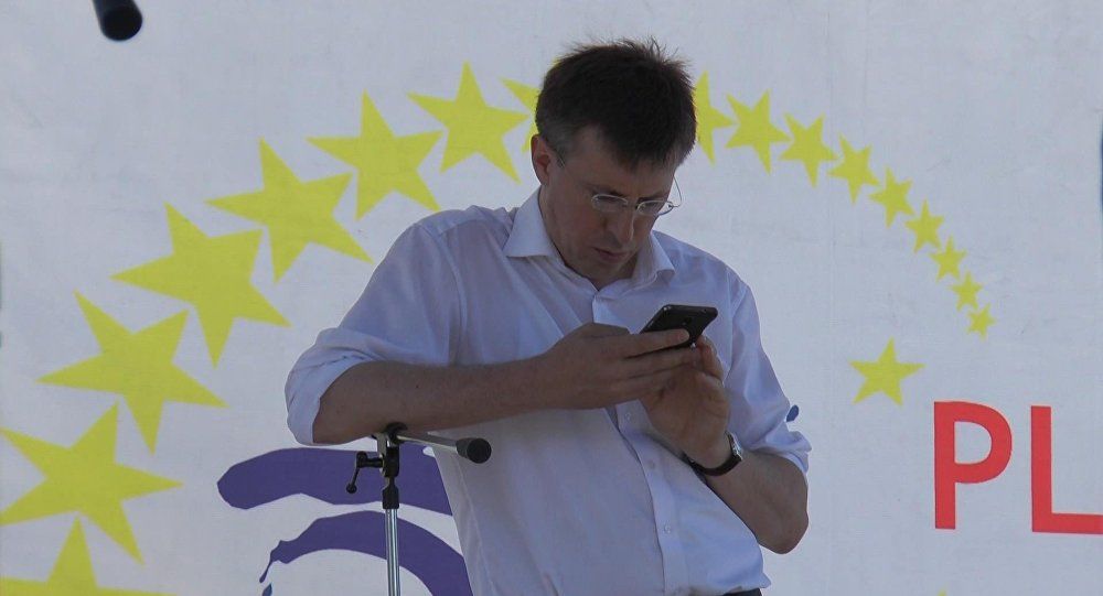 Chirtoacă susține că referendumului privind demiterea sa nu este nimic altceva decât o acțiune politică. Foto: sputnik.md