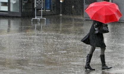 Emiterea Codului Galben pentru fenomenele meteorologice presupune faptul că anumite condiţii ale vremii sunt potenţial periculoase pentru anumite activităţi socio-economice. Foto: b365.realitatea.net