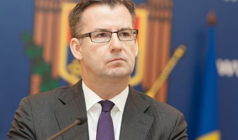 Глава представительства Европейской комиссии в Молдове, посол Дирк ШУБЕЛЬ подвел итоги 2012 года. Фото: facebook