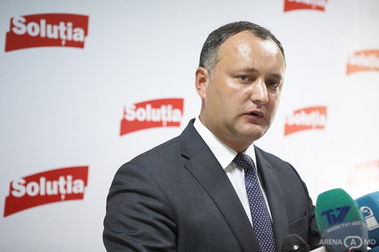 Comunistul Ion Ceban a anunţat recent, în cadrul unei şedinţe plenare a Parlamentului, că părăseşte PCRM. Foto: arena.md