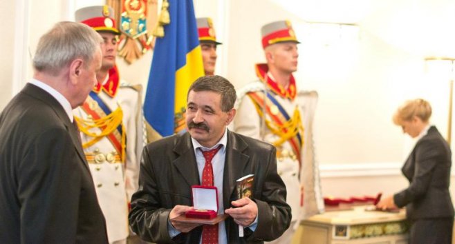 E de remarcat faptul că, pentru prima dată, în ultimii ani, a fost acordată o distincție de stat unui simplu cetățean