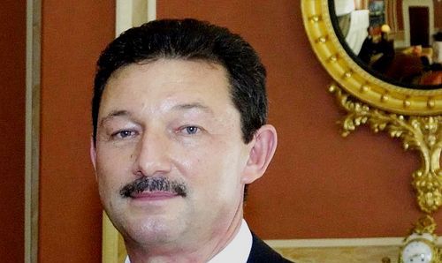 Precizăm că în perioada 2006-2009 Nicolae Chirtoacă a deţinut funcţia de ambasador al R. Moldova în SUA.