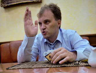 Евгений Шевчук не будет комментировать новости о проведении в Бельцах референдума.