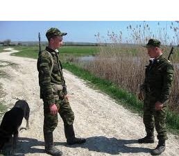 Пограничники задержали молодого человека при попытке пересечь государственную границу с поддельным румынским паспортом.