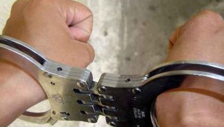 Polițiștii se află în arest la domiciliu, iar cauza penală a fost expediată în Judecătoria sect. Ciocana pentru examinare.