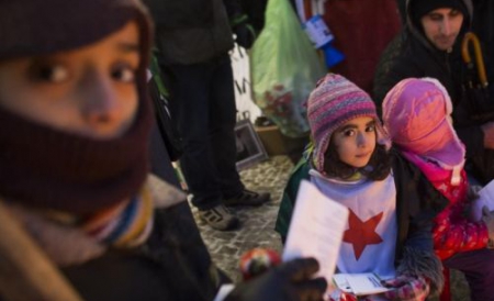 Mai mult decât atât, la sfârşitul anului 2012, a crescut numărul atacurilor asupra campioanelor World Food Program care transportau ajutoare