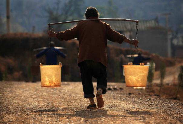 Peste 90% din populaţia rurală nu are acces la reţeaua de canalizare şi epurare a apei
