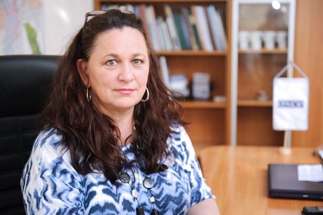 Дженнифер Браш сказала, что представители миссии посетили Каменку, где обсудили "негативные последствия неблагоприятных погодных условий". Фото: vesti.md