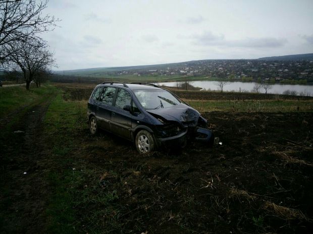 Pe drumurile și traseele țării au avut loc 69 de accidente rutiere soldate cu 14 persoane decedate și 42 traumatizate. Foto: igp.gov.md