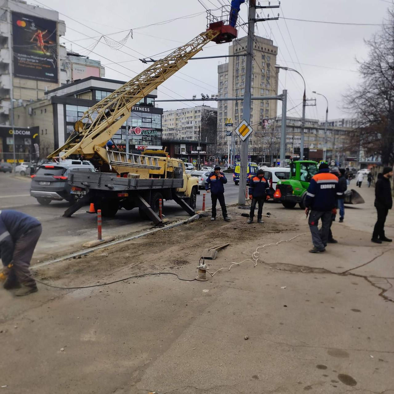 Пешеходный переход в столичном секторе Рышкановка заменят светофорами.