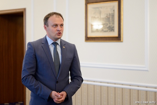 Embargoul impus la exportul de produse agricole şi alcoolice moldoveneşti în Rusia nu are nici o justificare economică sau legală.