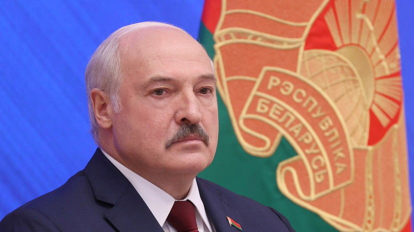 Лукашенко пообещал признать Крым «после олигархов».
