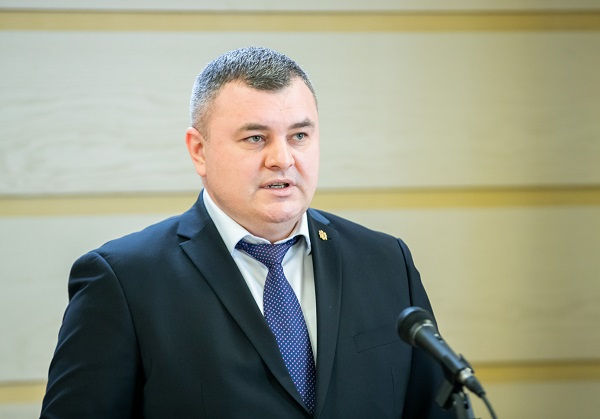 Новак: Когда в правительстве что-то идет не так, нет смысла переставлять мебель.