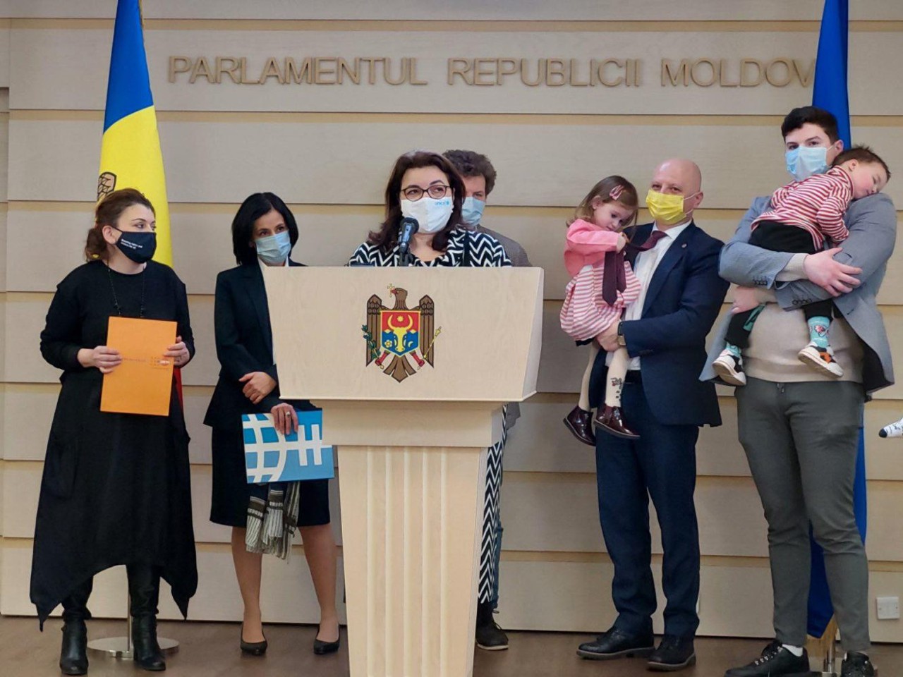 Барбалат об открытии детсадов в компаниях: Нужен достойный уровень жизни.