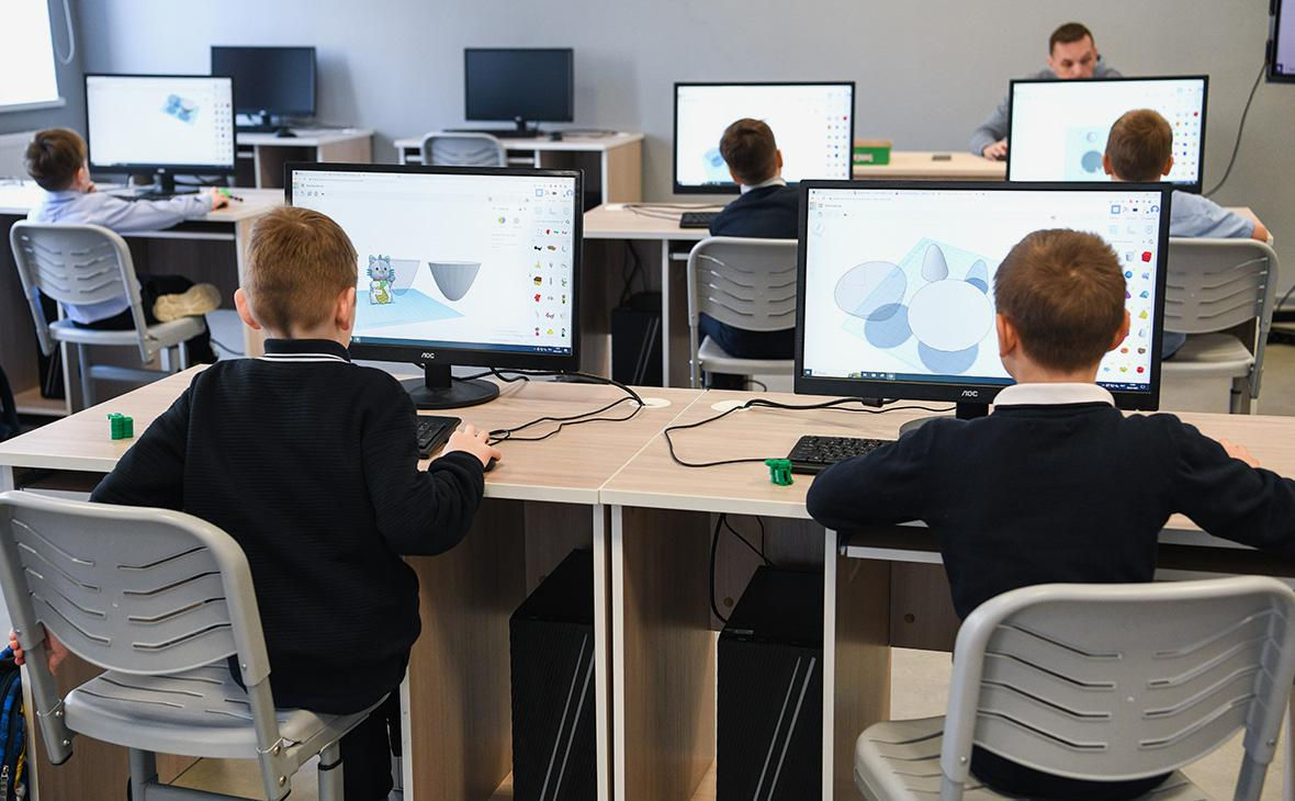 Lituania pregătește reguli pentru utilizarea inteligenței artificiale în școli.