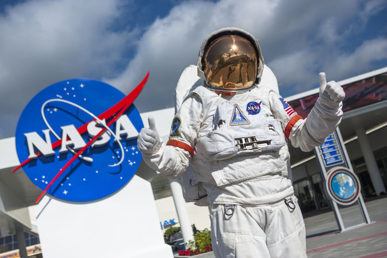 NASA продлило 8 миссий по исследованию планет и Солнечной системы.
