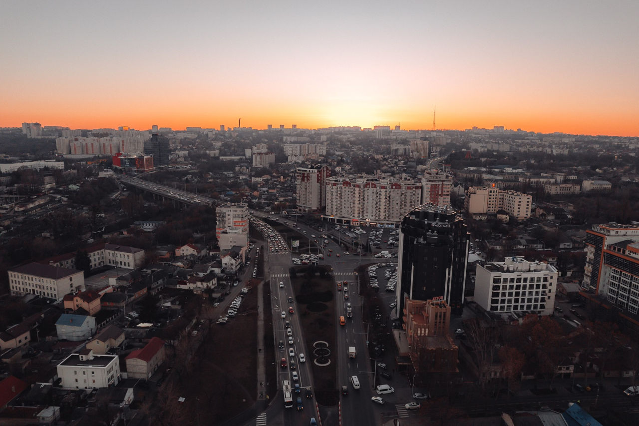 В начале недели весеннее тепло сохранится в Молдове. Фото Stanisław November.