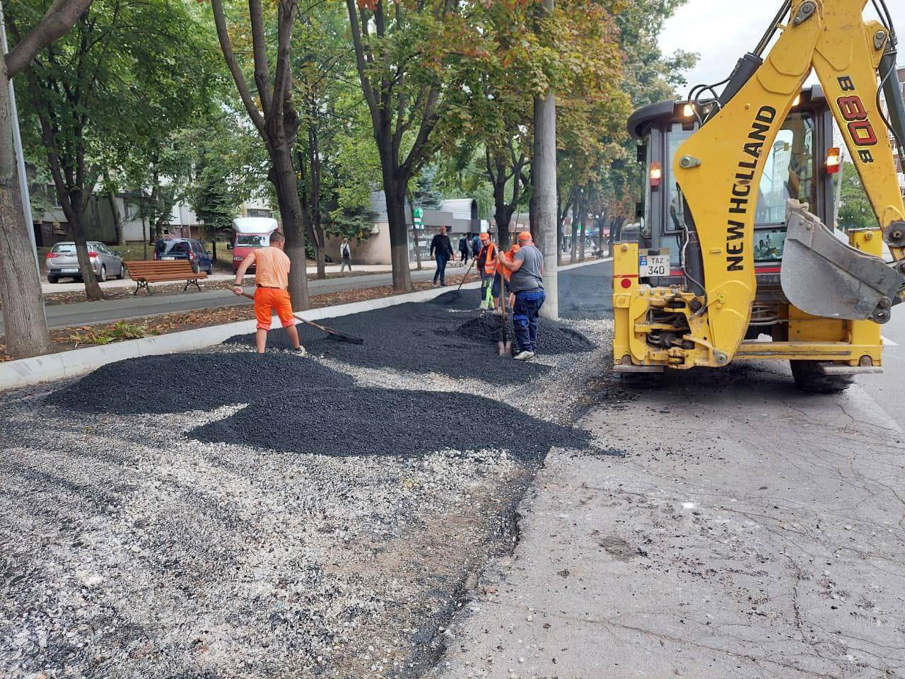 Начались работы по асфальтированию парковочных мест на Буюканах.