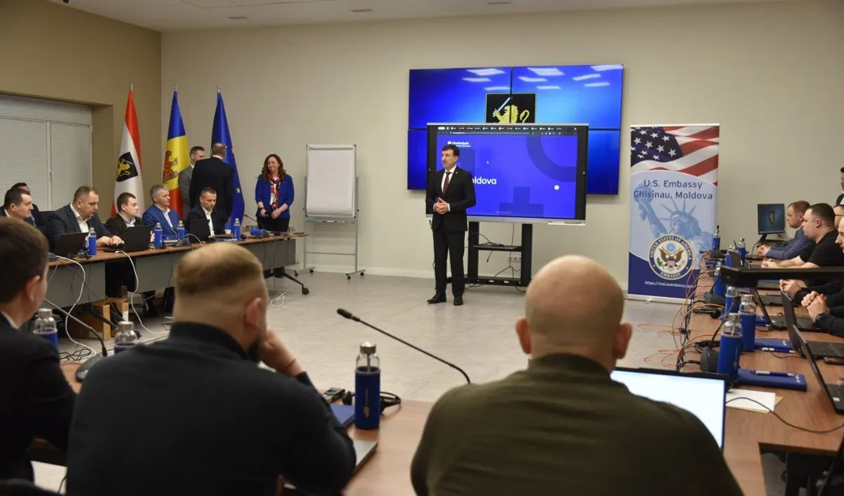 FBI instruiește forțele de ordine moldovenești în investigarea tranzacțiilor cu criptomonede.