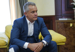 Prim-vicepreeșdintele PDM consideră că depinde de calităţile omului şi de scopul pentru care vine în această funcţie, decât de ce preocupări politice.