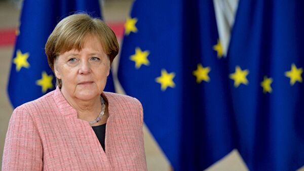 НАТО и ЕС не будут вмешиваться в скандал вокруг слежки Дании за Меркель.