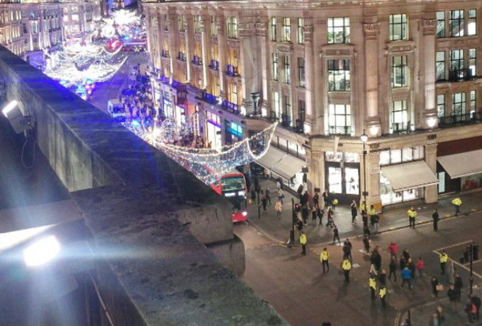 Londra: Atac terorist. Primele imagini