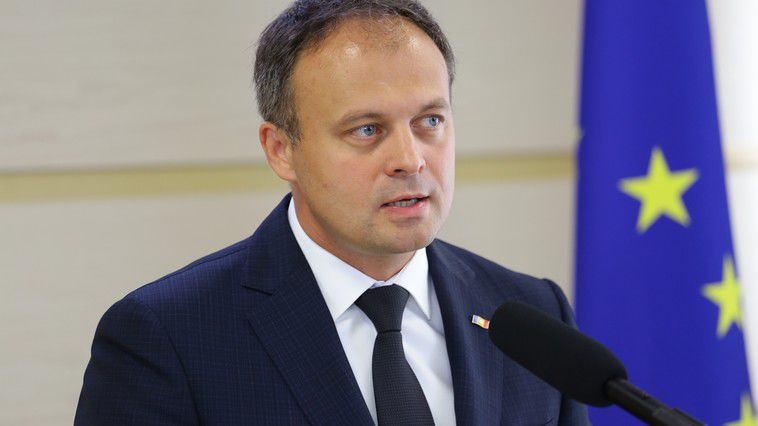 Об этом спикер заявил сегодня, 15 декабря, после заседания Постоянного бюро парламента.