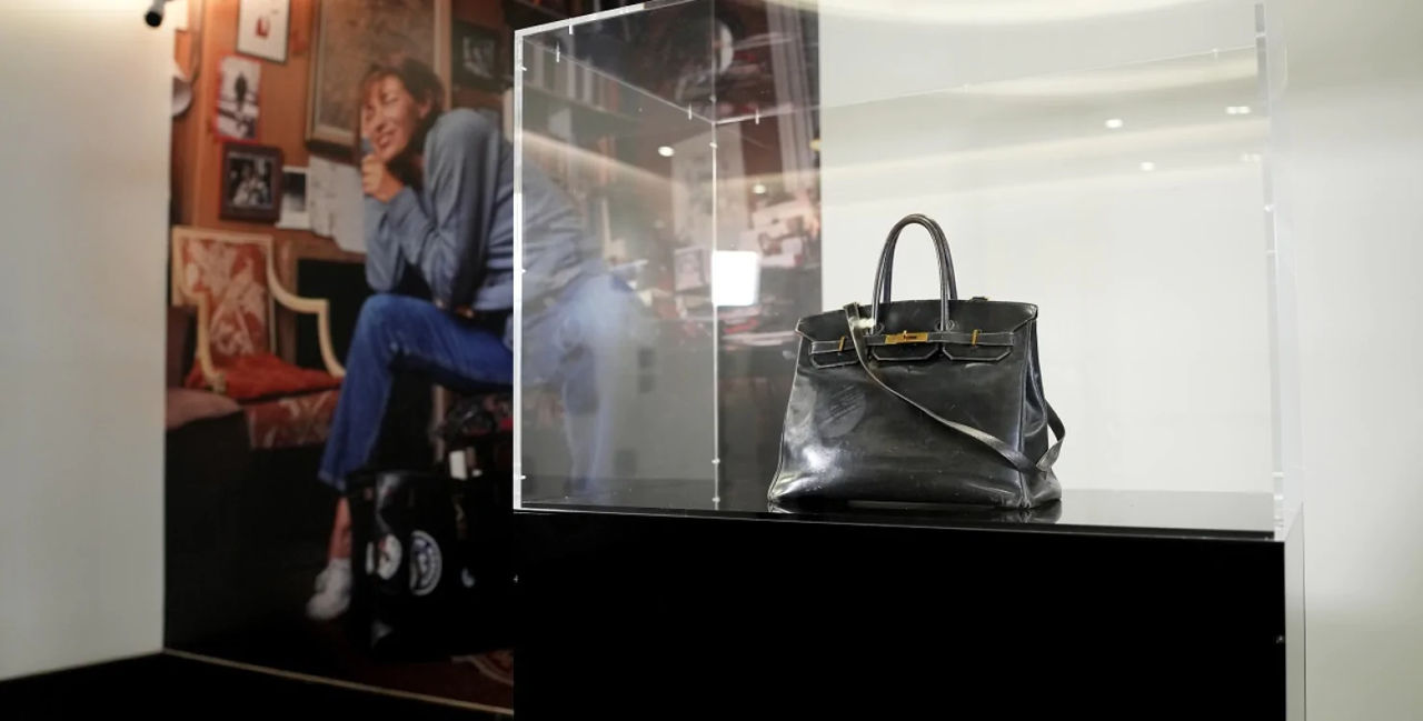Самую первую в мире сумку Hermes Birkin продали за $10 млн.