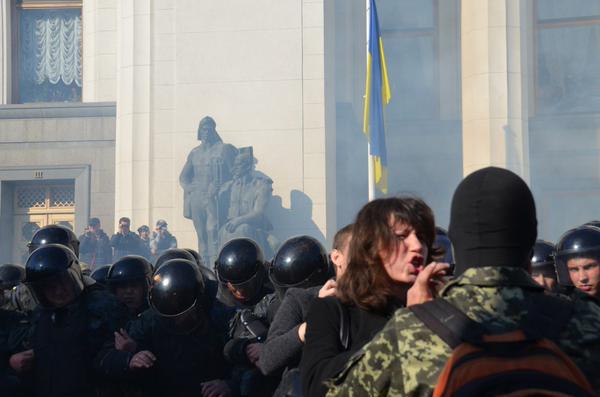В настоящее время в администрации заседает Киевсовет.