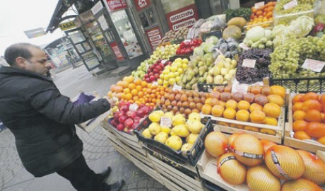 Începând cu săptămâna viitoare, Rusia aplică restricţii temporare pentru importul de fructe şi legume din Egipt. Foto: paginaderusia.ro