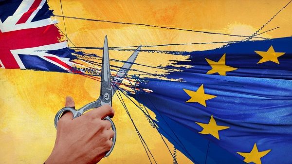 Economia Marii Britanii îşi va reduce ritmul de creştere cu 40%, în 2017, au anunţat experţii Comisiei Europene. Foto: rtr.md