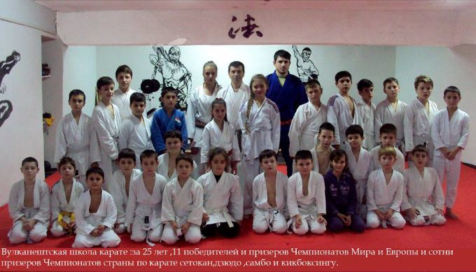 Руководитель клуба Николай Казаны обратился с просьбой оказать финансовую поддержку.