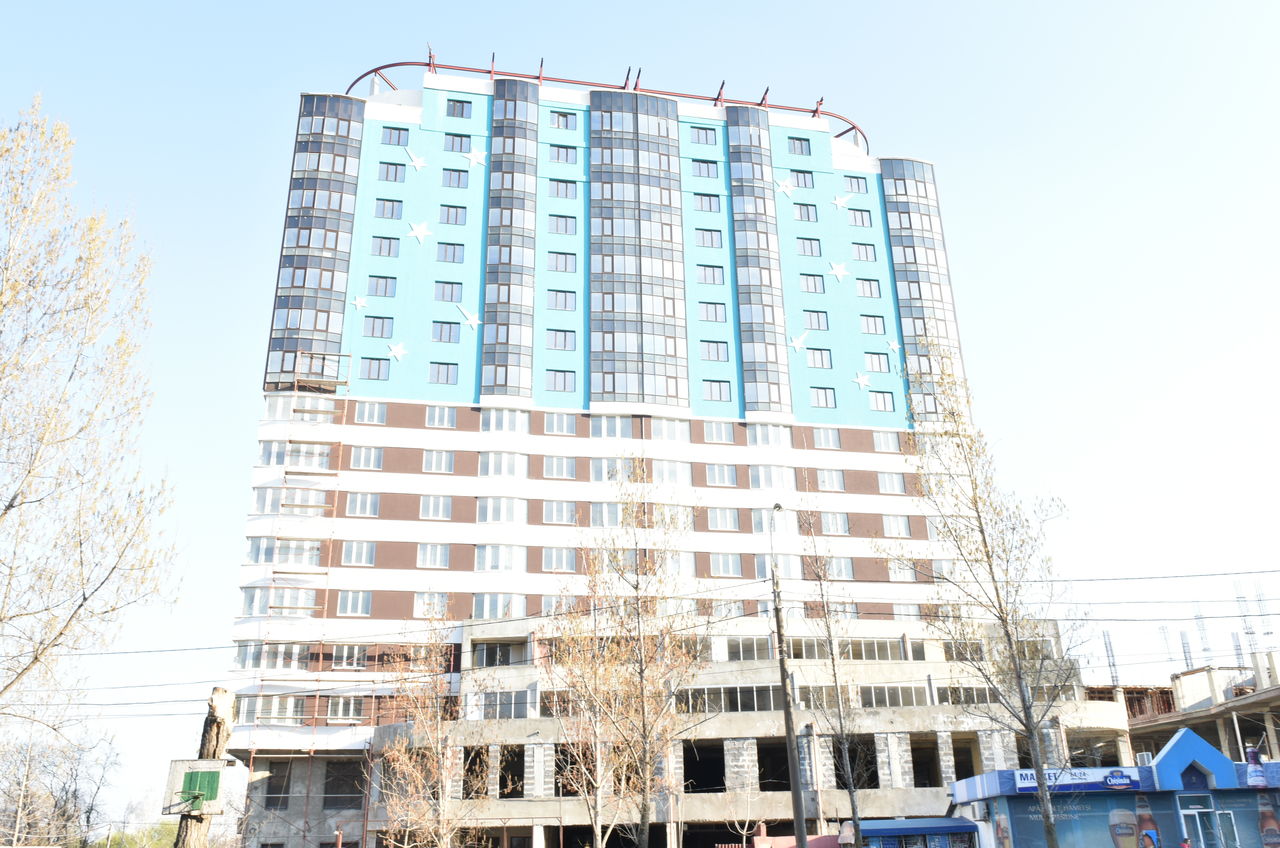 Complexul „Palmieri și Stele”.