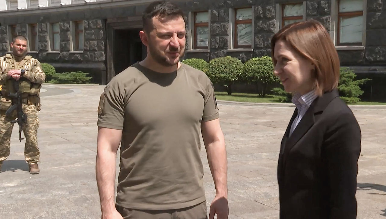 Зеленский на встрече с Санду: У нас с Молдовой не только общая граница, но и ценности и стремления.